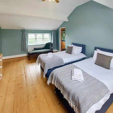 Holiday home Oakridge Hinderwell