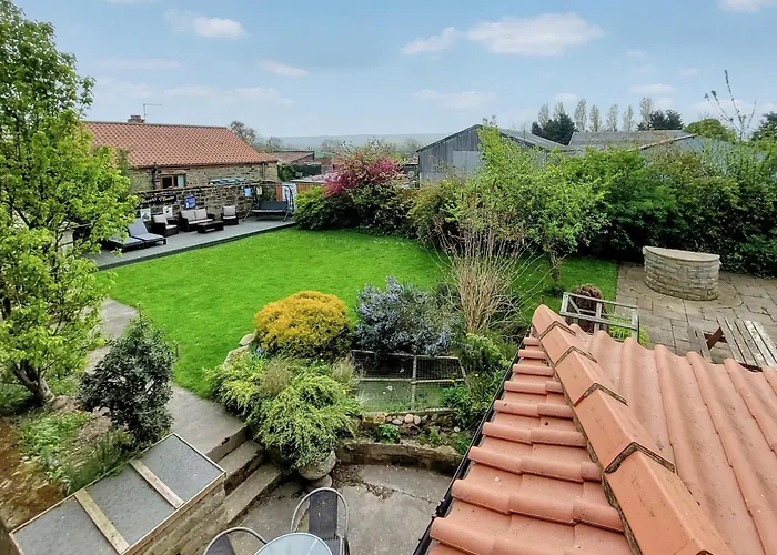 Oakridge * Hinderwell